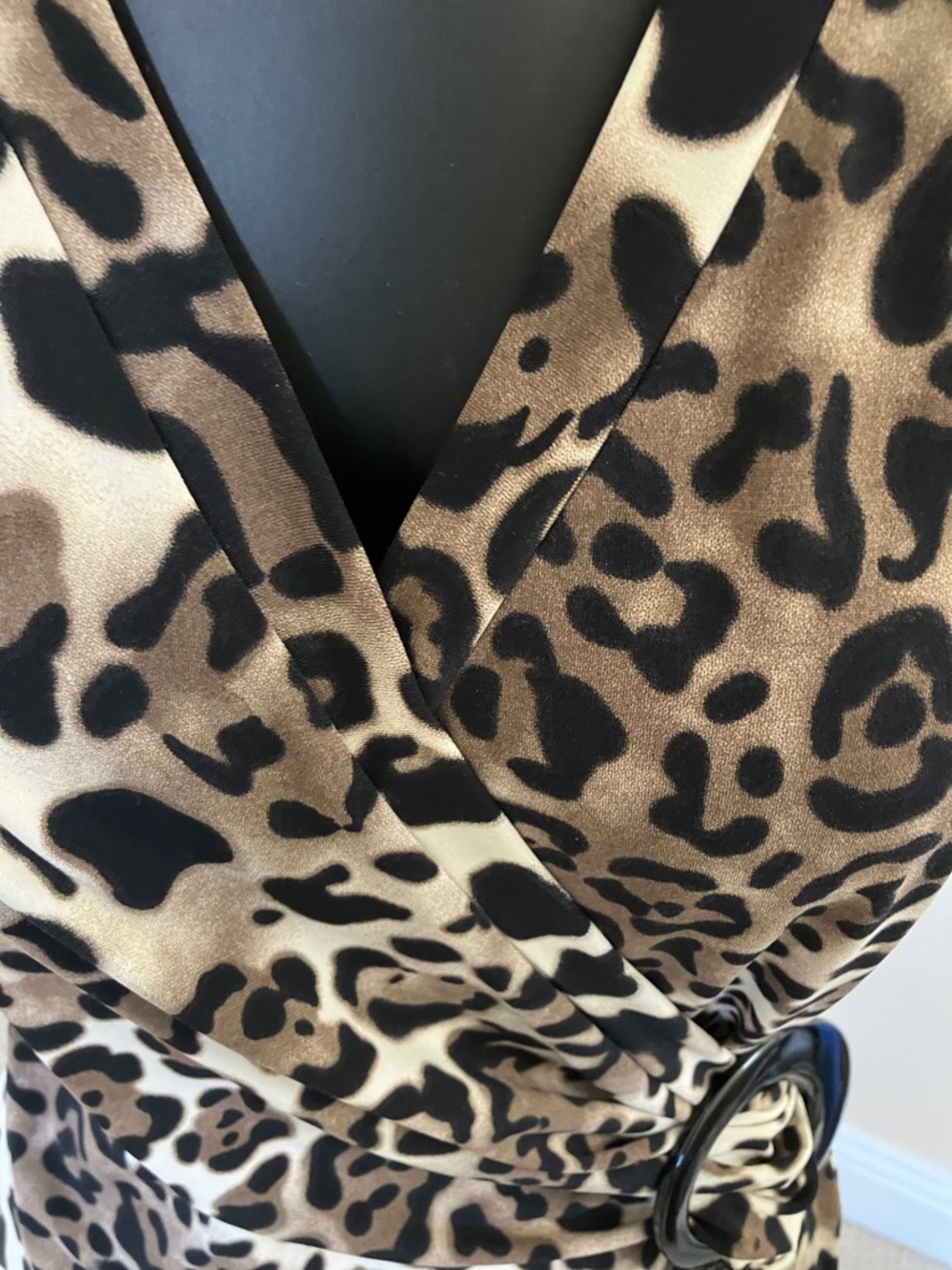 Cache leopard print top - Picture 2 of 5